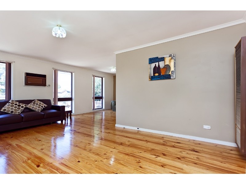 22 Spring Drive, Hoppers Crossing VIC 3029