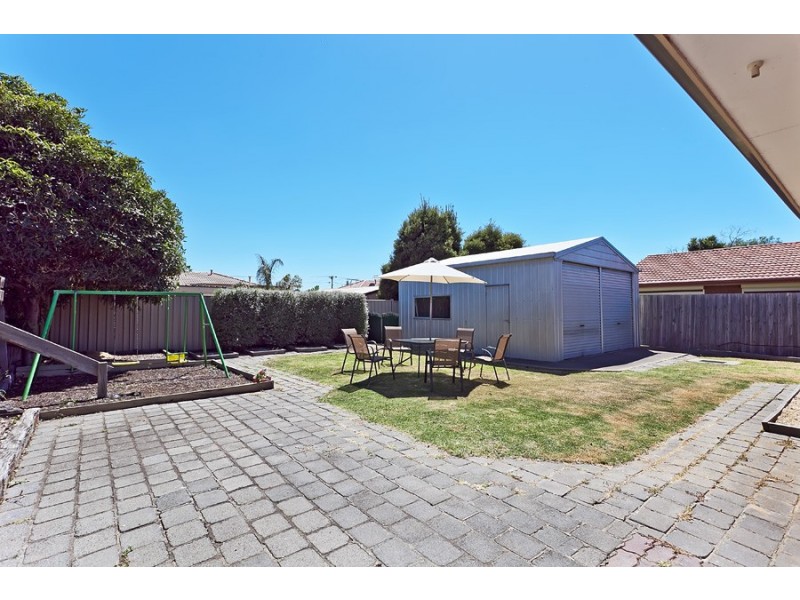 22 Spring Drive, Hoppers Crossing VIC 3029