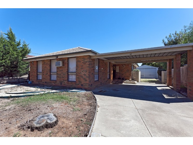 22 Spring Drive, Hoppers Crossing VIC 3029