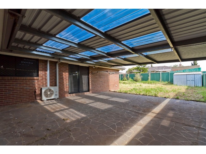 18 Mount Eagle Way, Wyndham Vale VIC 3024