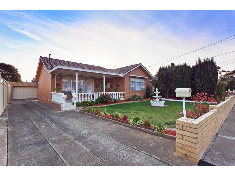 28 Kaye Crescent, Laverton VIC 3028