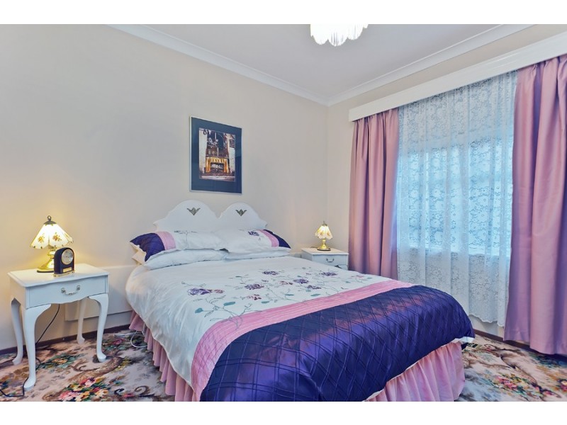 28 Kaye Crescent, Laverton VIC 3028