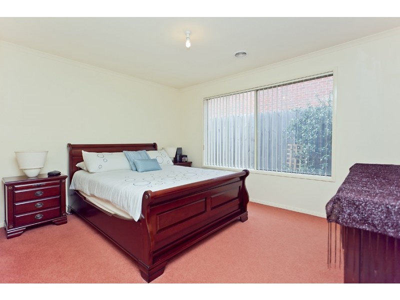 10 Kingsfield way, Truganina VIC 3029