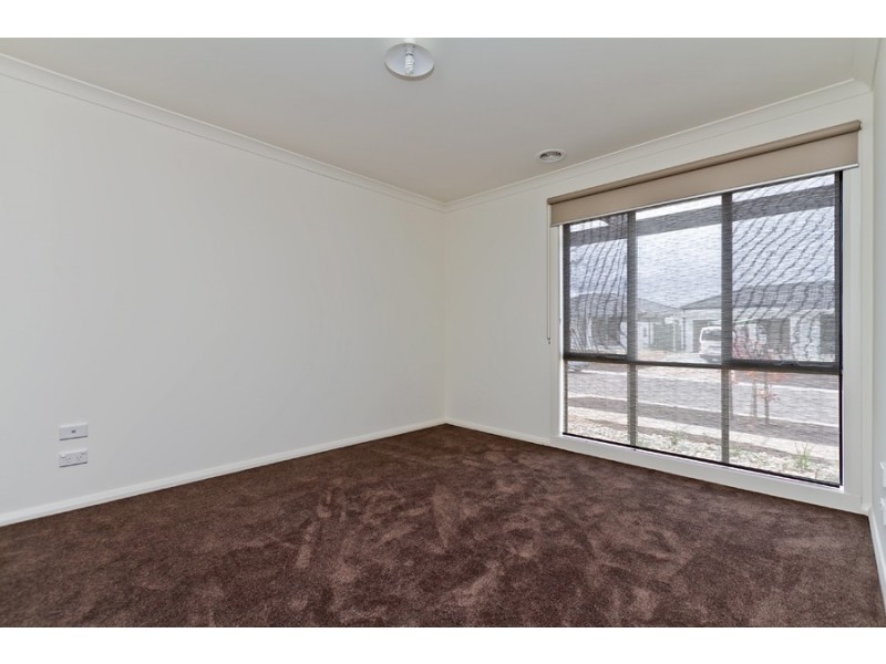 16 Rathgar Mews, Wyndham Vale VIC 3024