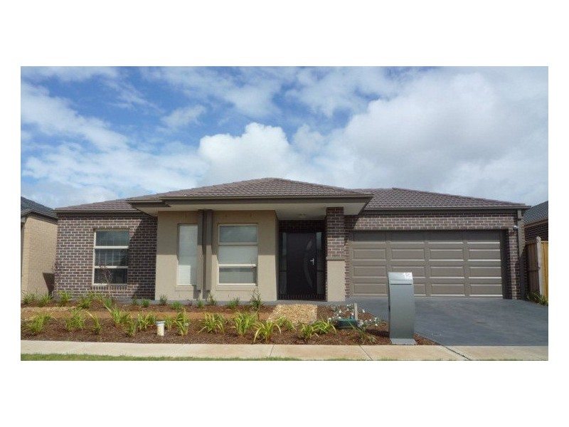 12 Penshurst Avenue, Williams Landing VIC 3027