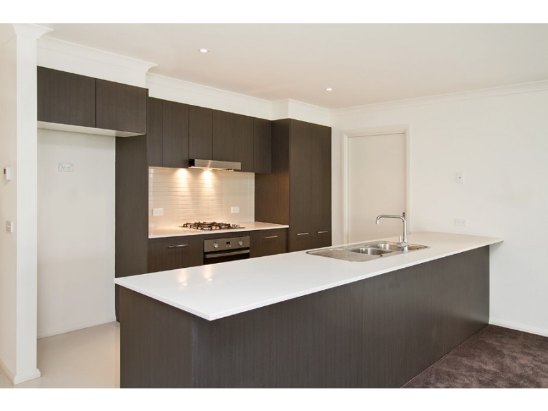 33  Ambleside Avenue, Wyndham Vale VIC 3024