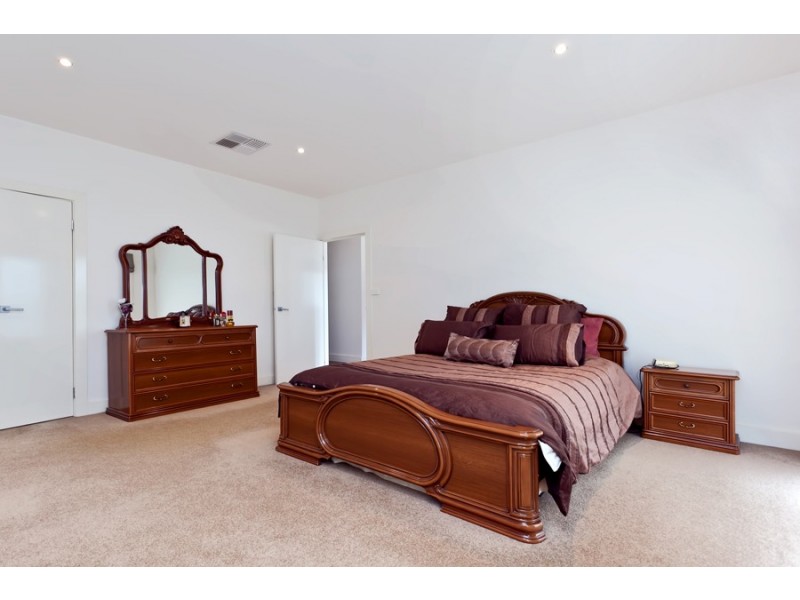 6 Rainbow Way, Tarneit VIC 3029