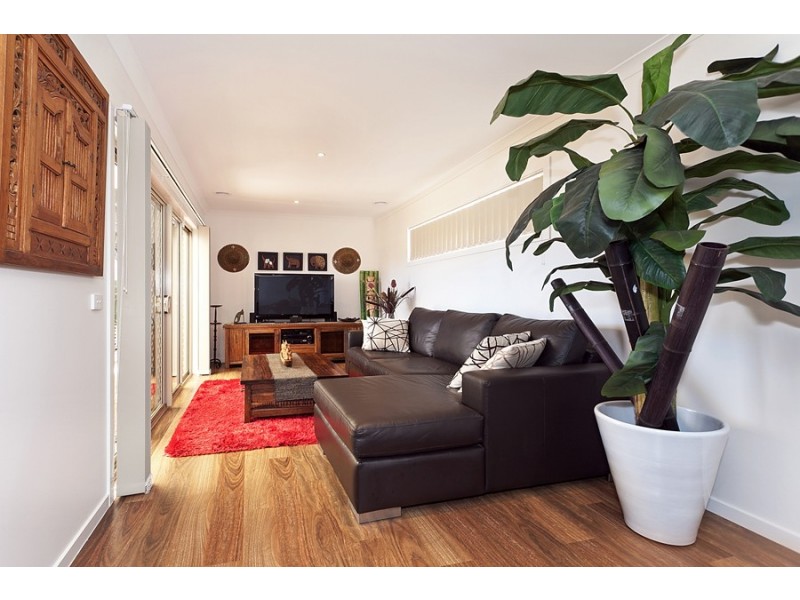 2/47 Tyrone Street, Werribee VIC 3030