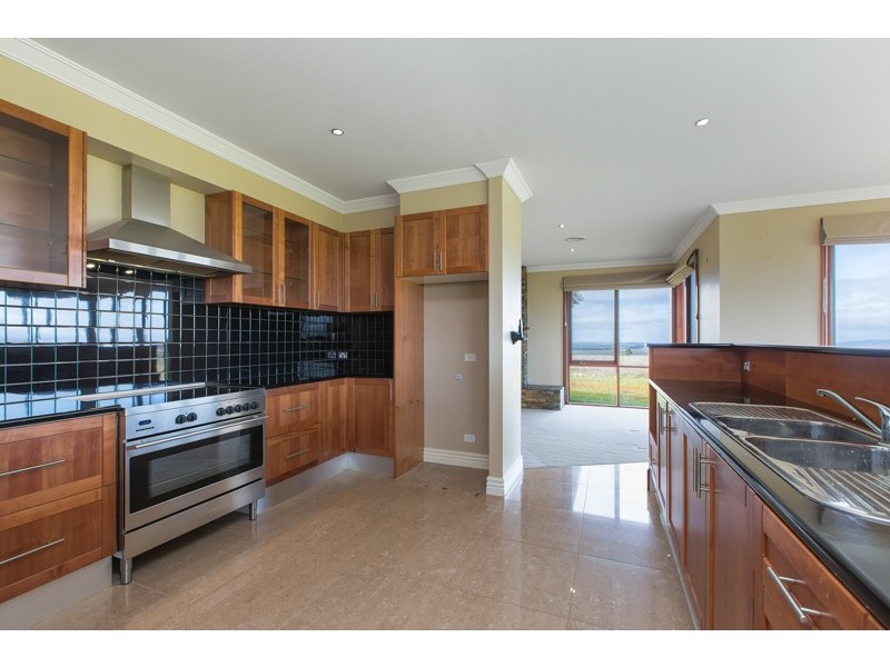 161 Paces Lane, Rowsley VIC 3340