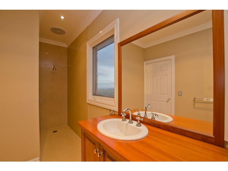 161 Paces Lane, Rowsley VIC 3340