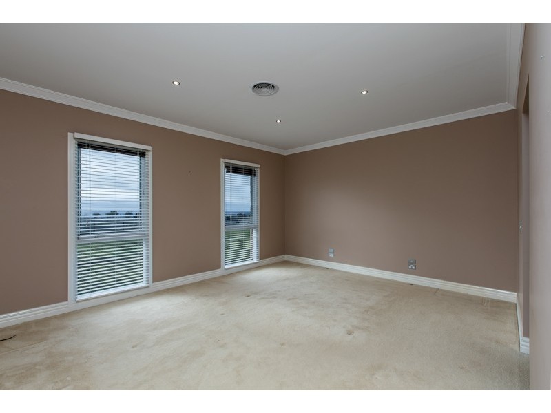 161 Paces Lane, Rowsley VIC 3340