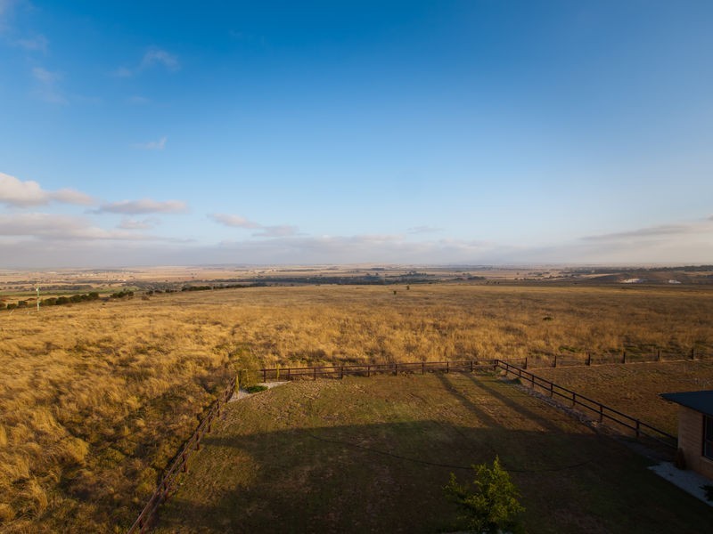 161 Paces Lane, Rowsley VIC 3340
