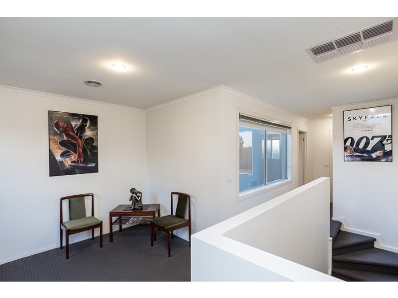 25 Almond Close, Werribee VIC 3030