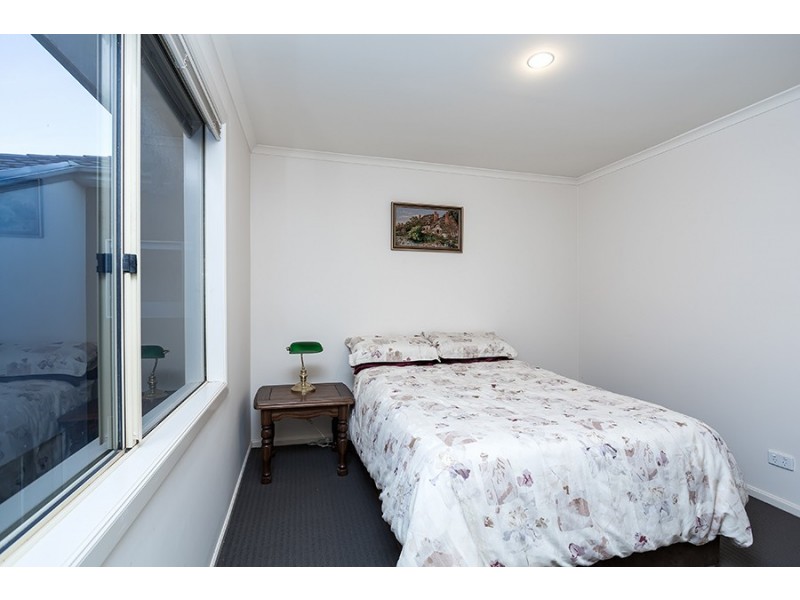 25 Almond Close, Werribee VIC 3030