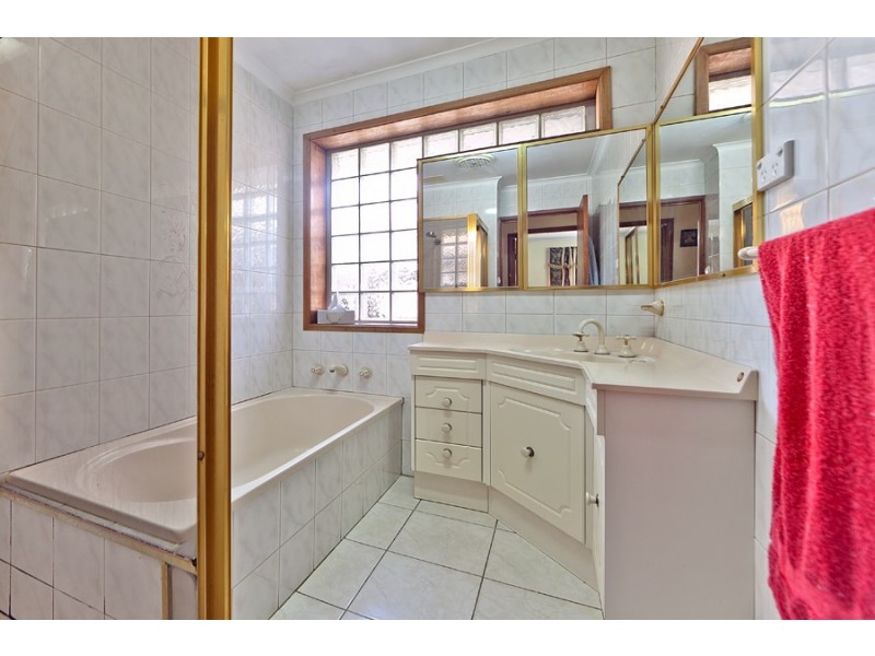 92 Merton Street, Altona Meadows VIC 3028