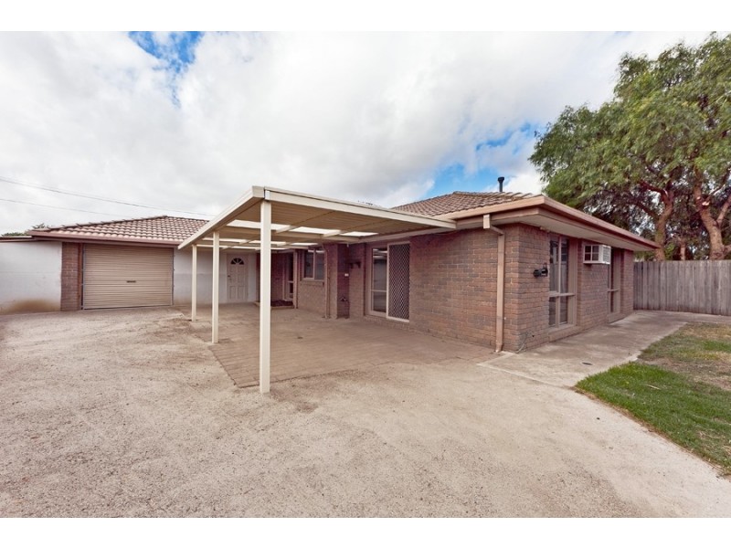 13 Torbay Court, Werribee VIC 3030