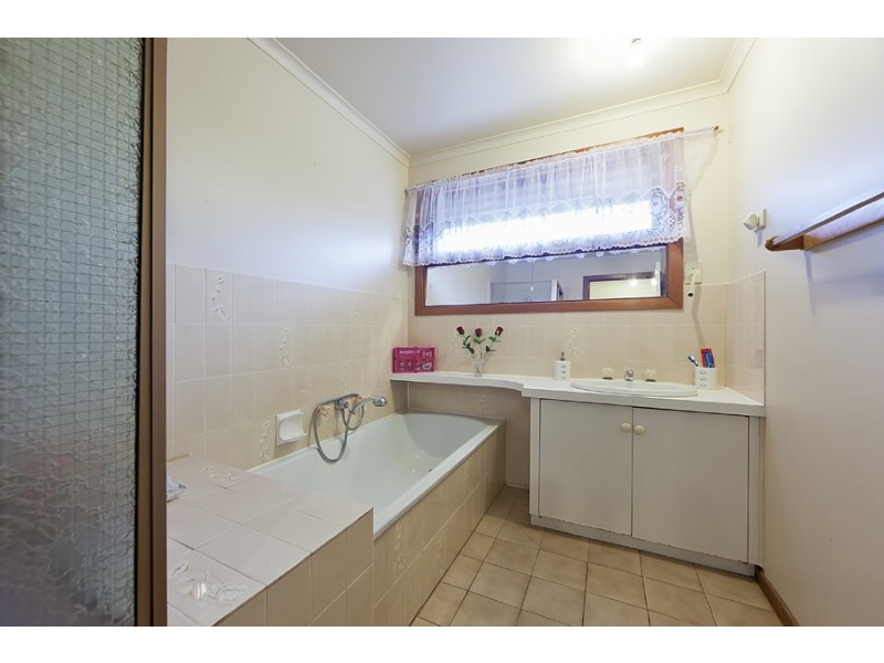 57 Rosella Avenue, Werribee VIC 3030