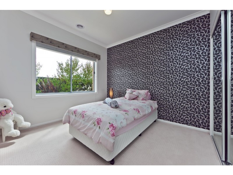 16 Eureka Drive, Wyndham Vale VIC 3024