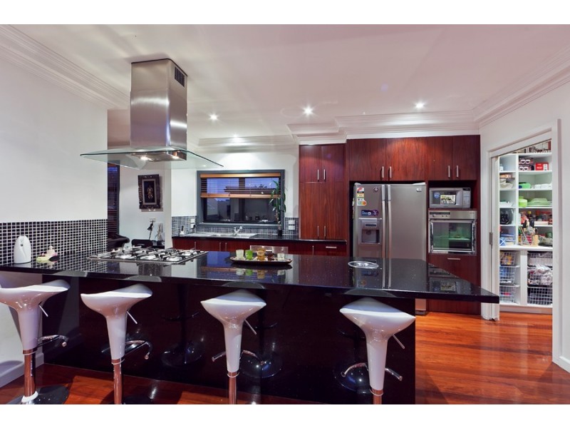28 Fell Court, Altona Meadows VIC 3028