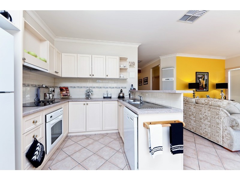 5 Mayfair Street, Wyndham Vale VIC 3024