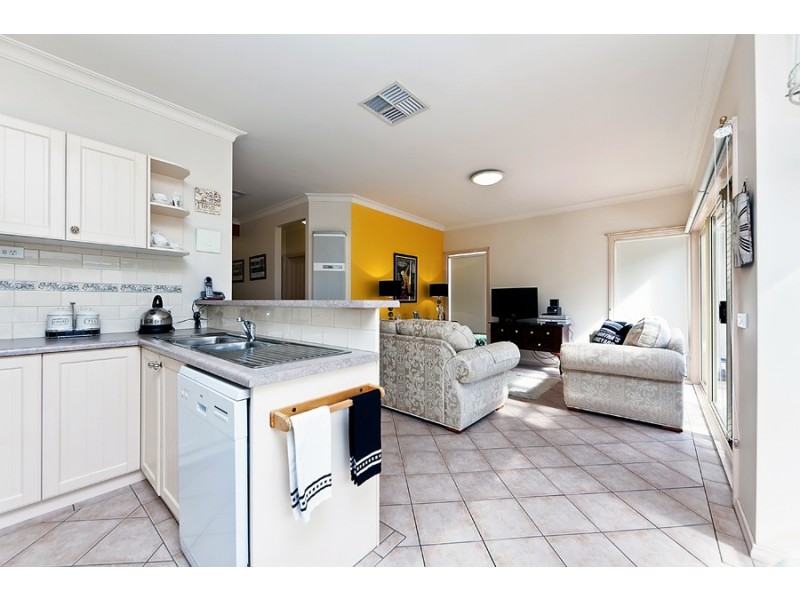 5 Mayfair Street, Wyndham Vale VIC 3024