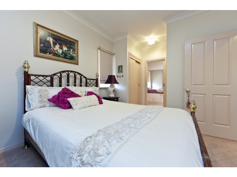 5 Mayfair Street, Wyndham Vale VIC 3024