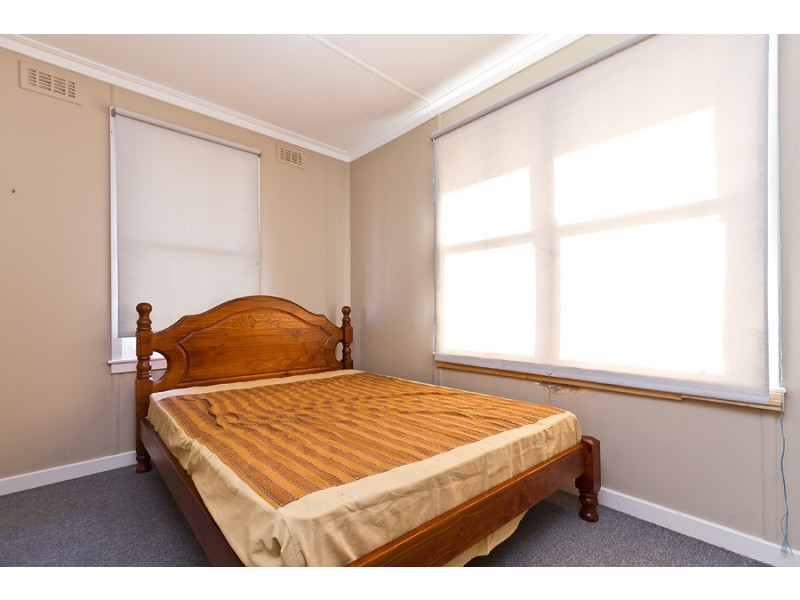 1 Gull Street, Norlane VIC 3214