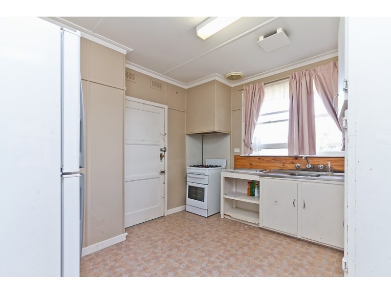 1 Gull Street, Norlane VIC 3214