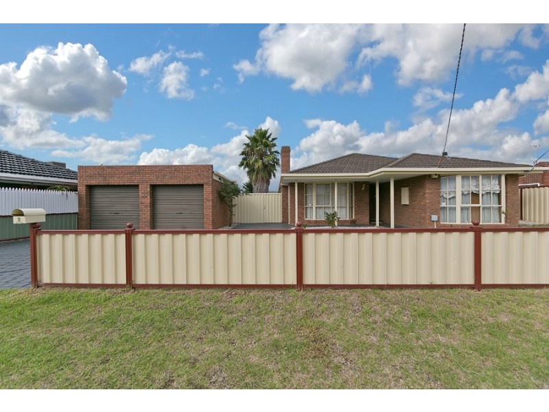 2 Wattlebird Court, Werribee VIC 3030