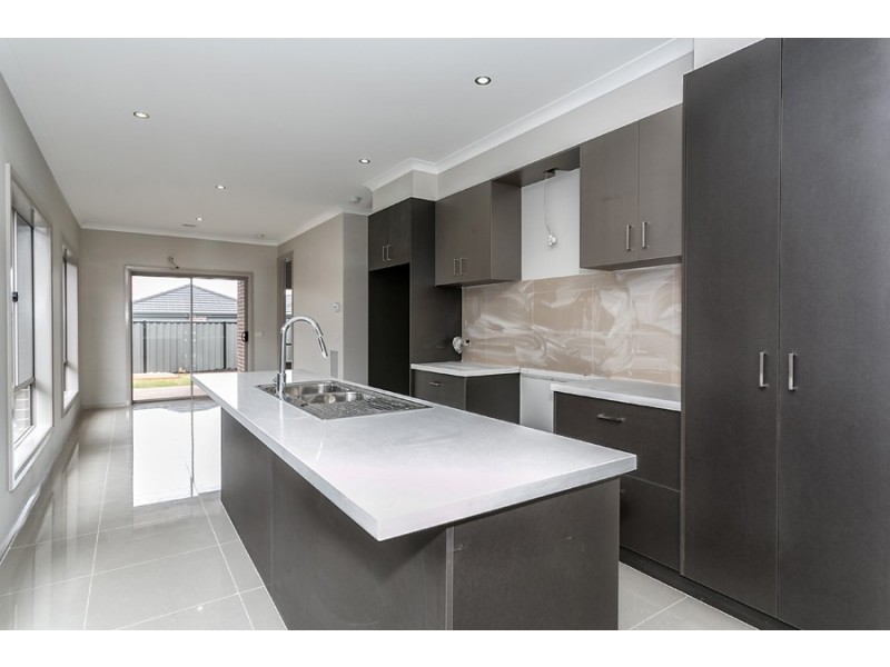 1/45 O’Reilly Road, Tarneit VIC 3029