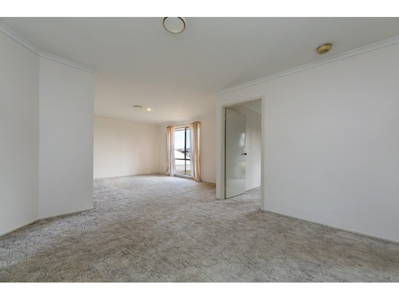 56 Hotham Cres, Hoppers Crossing VIC 3029