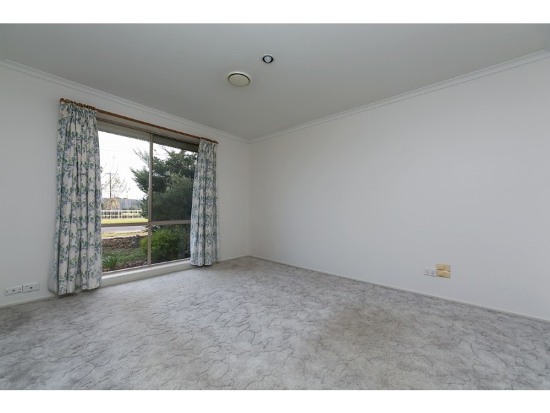 56 Hotham Cres, Hoppers Crossing VIC 3029