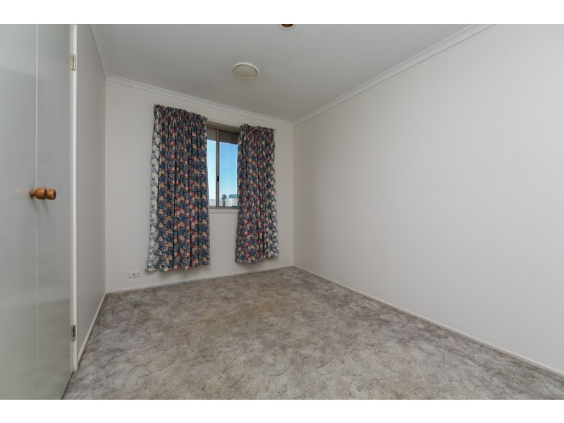 56 Hotham Cres, Hoppers Crossing VIC 3029