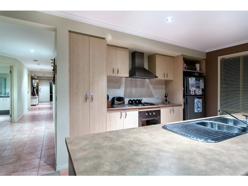 202 Thames Blvd, Tarneit VIC 3029