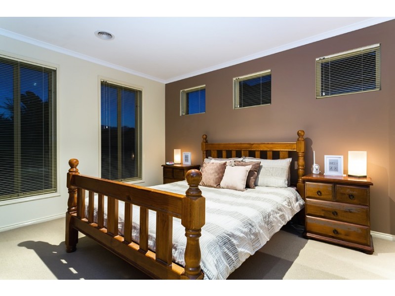 202 Thames Blvd, Tarneit VIC 3029