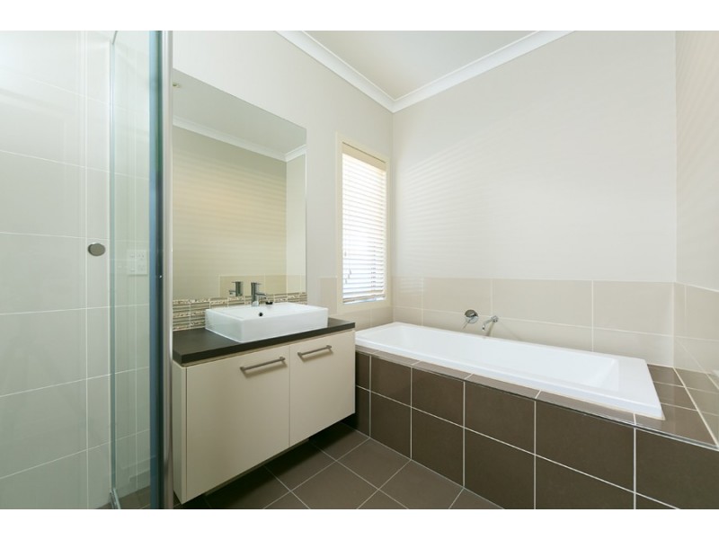 129 Forsyth Road, Truganina VIC 3029