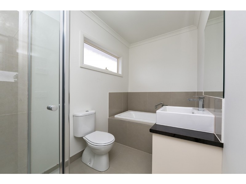 2/35-37 Fitzpatrick Drive, Altona Meadows VIC 3028