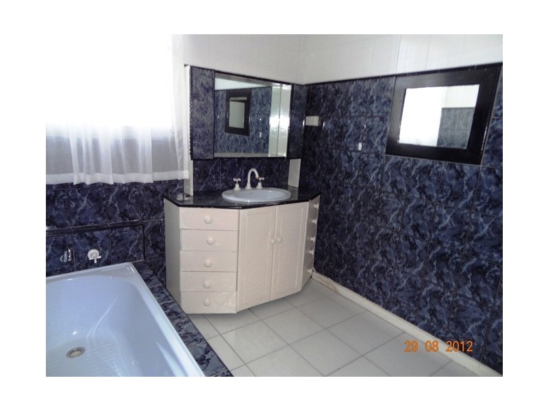 8 Carbon Court, Werribee VIC 3030