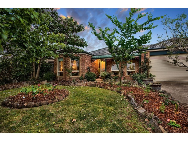 15 James Bryce Avenue, Hoppers Crossing VIC 3029