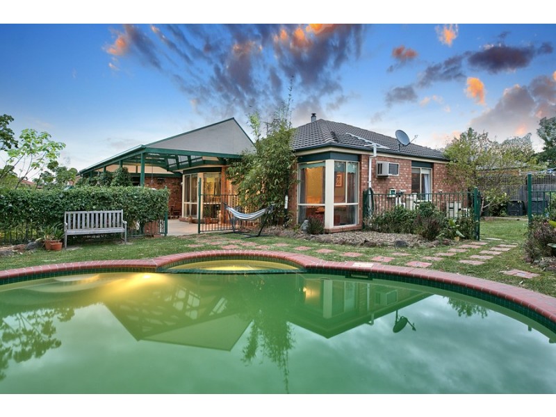 15 James Bryce Avenue, Hoppers Crossing VIC 3029