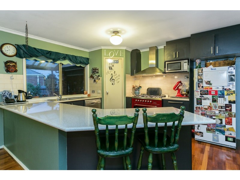 15 James Bryce Avenue, Hoppers Crossing VIC 3029