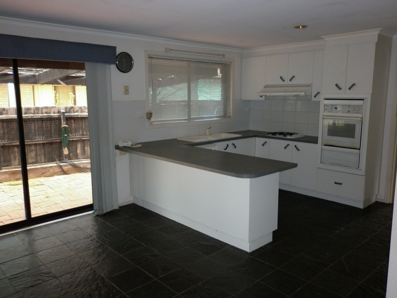 52 Cassowary Avenue, Werribee VIC 3030