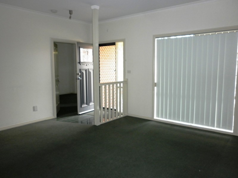 18 Ellesmere Way, Truganina VIC 3029