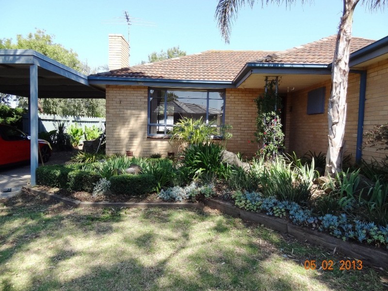 1 Puli Street, Werribee VIC 3030