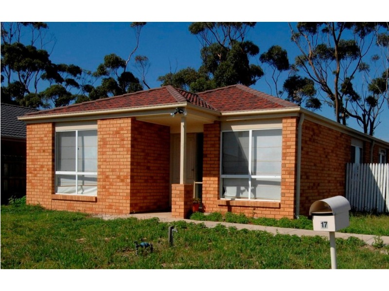 17 Charlotte Crescent, Wyndham Vale VIC 3024