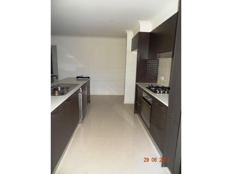 25 Ambleside Avenue, Wyndham Vale VIC 3024