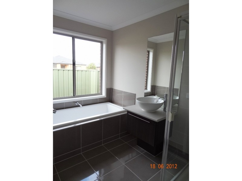 77 Aldridge Road, Wyndham Vale VIC 3024