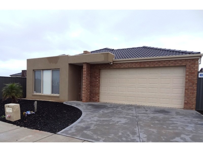 13 Scholar Drive, Wyndham Vale VIC 3024