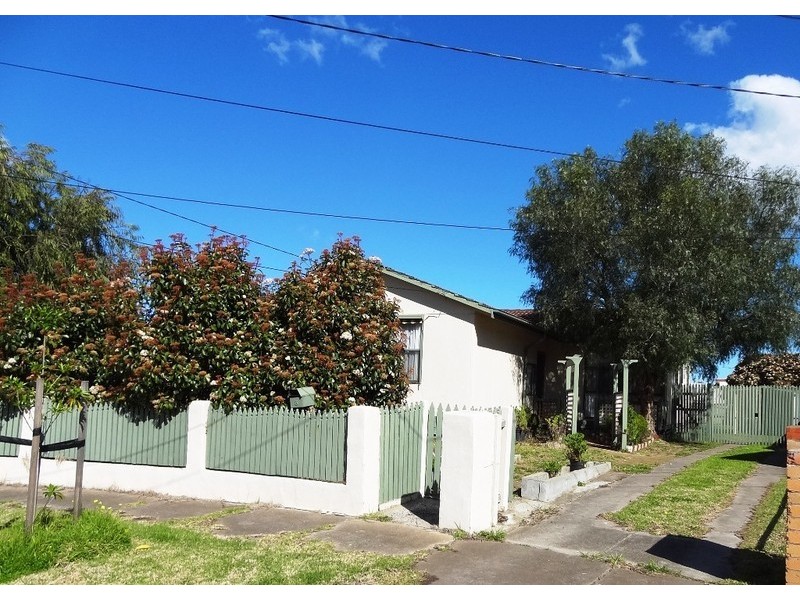 8 Carbon Court, Werribee VIC 3030