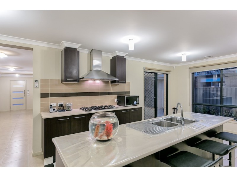 22 Carisbrook Circuit, Truganina VIC 3029